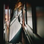 Suki Waterhouse Instagram - Traveling through scotland with @diorbeauty and the spirits of the highlands in my heart. Thank you Belmond @Belmondroyalscotsman @diorbeautylovers #DiorBeauty #DiorSkincare #DiorSpa #TheArtofBelmond for this magical trip 💓 📷 @pierre__mouton