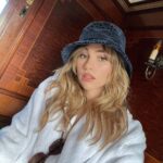 Suki Waterhouse Instagram - Traveling through scotland with @diorbeauty and the spirits of the highlands in my heart. Thank you Belmond @Belmondroyalscotsman @diorbeautylovers #DiorBeauty #DiorSkincare #DiorSpa #TheArtofBelmond for this magical trip 💓 📷 @pierre__mouton