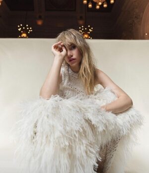 Suki Waterhouse Instagram - @harpersbazaares ❤️
@inmajimenezbazaar 
Words: @celcuervo
Photographer: @nicolasvalois
Stylist: @claudialaukamp
Producer: @beamvelasco
Hair: @johnnollet
Make Up: @patrickta