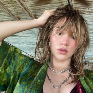 Suki Waterhouse Instagram - 