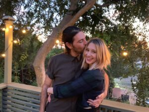 Taissa Farmiga Instagram - Do what makes you smile
2🍑2🍑