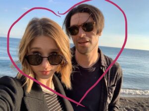 Taissa Farmiga Instagram - Happy day of birth(!) to this foxy fox who looks even foxier when he’s got a slice of pizza in his hand 👾👾👾