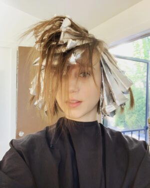 Taissa Farmiga Instagram - Cooking up something special this Friday morning... @brianfisherhair ❤️