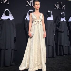 Taissa Farmiga Instagram - Celebration. Elegance. Joy. 
#TheNun premiere was dark and gorgeous
.
Thank you @eleanormakeup @brianfisherhair @micaela @miumiu @tiffanyandco for the glam and confidence! @wbpictures @newlinecinema @thenunmovie @corinhardy @creepypuppet @clearmichael #garydauberman @jonasbloquet @demianbichiroficial