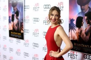 Taissa Farmiga Instagram - A little pic from last night's premiere of RULES DON'T APPLY at AFI Fest! Thank you @brianfisherhair @ashleighlouer @armani for making me feel 💃🏻