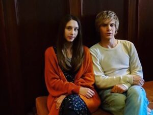 Taissa Farmiga Instagram - Violet Harmon shade 2018 #ahs8