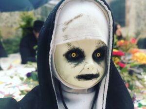Taissa Farmiga Instagram - Ciudad de México 🇲🇽
Official start for #TheNun movie promotion was perfectly horrific... In complete awe of Mexico, the stunning country and its people. Cannot thank you enough for your welcoming hearts, kindness and generosity 🖤🙏🏼 A 400 year old convent as a backdrop for our junket was utter genius, perfection and just the right amount of sinister. #LaMonja #CDMX #GraciasPorTodo #peacefulspirits