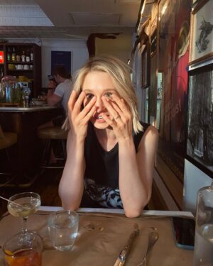 Taissa Farmiga Instagram - 🍸series

📸🤍: @melaniekmoore