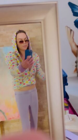 Taryn Manning Instagram - Hey thank you for all the nice compliments about my #newsong “Drive My Car” I may or may not ever release it. I have about 110 more where that came from btw but it was still an amazing time with the musicians recording it. I wrote it many years ago on my guitar. A So here is another performance for you. Fun for me to perform always been. 💖 
I know everything is awful in the world at this moment and I have been beside myself about it all but it’s still good to put out happiness and good vibes out there when you feel so helpless. 🙏⭐️ Also you know you’re free to go if you no likey. Easier to just dip then to be mean 💎