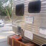 Taryn Manning Instagram - Wow 🤩 #RV renovations