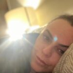 Taryn Manning Instagram - Meat suit to meat suit 😁