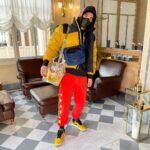 Tommaso Zorzi Instagram - Commenta il mio look con una frase del GF