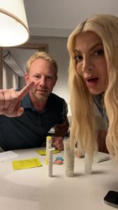 Tori Spelling Instagram - With one of my boy besties forever @ianziering and talking about #lumispa LOVE goto www.beautywithtori.com to get it $100 off! Or goto the link in my bio