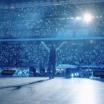 Ultimo Instagram - Sei la cosa più bella che indosso Sei risorsa, sei il cielo e sei il mondo Sei la strada che porta alla vita Donna instabile sei la mia sfida Sei la piccola stella che porto Nei momenti in cui non ho luce Sei l’immenso di un attimo andato Del mio sogno la parte migliore Sei quel vento che soffia da sempre Ma che riesce a non farmi cadere Sei la piccola stella che porto Nei momenti in cui non ho luce