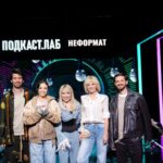 Valeriya Instagram - Вы смотрели программу "Неформат" @neformat_tv_ на Первом? Если нет, то её можно найти в интернете. Люблю неожиданные музыльные встречи. Очень рада была познакомиться и попеть с прекрасным музыкантом Мишей Марвиным @misha_marvin . Да и вся команда 🔥. Было очень весело и музыкально.♥️♥️♥️ @karinakross @karna.val @antonlavrentiev #подкастлаб