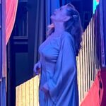 Vera Fischer Instagram - . Meus queridos 📸🎭 Fotos de Back stage da peça por @eduardo_bakr 😁 É comédia mas tem momentos dramáticos também 🥺 Estamos esperando vcs 💜💜💜💜💜💜💜 Carinho dessa sua Vera 🦄 . @teatrorenaissance Sextas às 21h | Sábados às 19h | Domingos às 17h Ingressos: link na Bio ✨ Teatro Renaissance