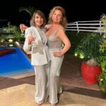 Vera Fischer Instagram - . ✨🥂✨🥂✨🥂✨🥂 E foi assim… linda ⭐️ a virada de 2023/2024 🙌 com amigos que eu amo muito 🎉💛🕊️ Obrigada meus queridos Tadeu e Eduardo 🫶Noite tranquila e feliz 🕊️ Desejo à todos muita saúde, alegria e que reine a paz, a harmonia e a prosperidade em nossos lares e em nossas vidas 🍀🍀 Um abraço imenso em cada um de vcs 🫂 🤗Venha com tudo Ano Novo 🎉⭐️🎊🎭🎬🎤🎼🩰🎨🎪 . @tadeuaguiaroficial @eduardo_bakr @martaparet @euflaviasantana01 severo @sylviamassari @gutogracamello #vicente