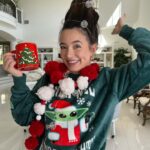 Veronica Merrell-Burriss Instagram – Roni-Lou Who 💚🎁