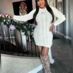 Vivica A. Fox Instagram - GM Dawlings! #SATSMILES Check out my NEW Xmas film "A Christmas Intern" premiering 2NITE on @lifetimetv at 10pm! #ACHRISTMASINTERN from @hybridproductionsllc films is Exec Produced by ME! Stars @jackeeharry @msvfox @ciarracarter @illbeyadoug & more! Viv's press day SLAY @retrofete sweater dress @jessicasimpson boots @bigothejeweler Vivica necklace @candyicejewelry earrings Makeup/Pix @lbbeautybar Hair @kenyaonhair #LifeIsGood #GodIsGood #Blessed #Respect #GurlPower #VivicaFoxHair #TeamVivica #TeamFox #MyGrindDontStop #LegitimateCareers #BossMoves #LoveWins #FilmLife #Actress #Producer #ClassicBadChicks 🔥🖤💙👸🏽🌲🎬🤑🔥 Los Angeles, California