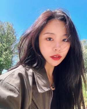 Wheein Thumbnail - 214.6K Likes - Top Liked Instagram Posts and Photos