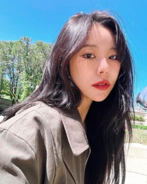 Wheein Thumbnail - 217.6K Likes - Top Liked Instagram Posts and Photos