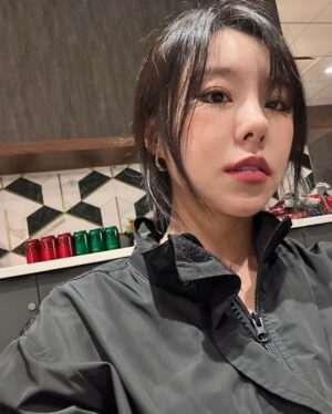 Wheein Thumbnail - 207K Likes - Top Liked Instagram Posts and Photos