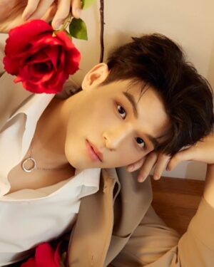 Wongravee Nateetorn Instagram - Unlocking hearts with a little blue box on this Valentine's 🩵
@tiffanyandco 
 #ATiffanyValentinesDay 
#TiffanyPartner
