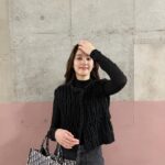 Yuko Araki Instagram - 私服♡ coat : @keikohitotsuyama × @nave_jp knit tops & vest : @todayful_ denim : @dior shoes : @alexandermcqueen bag : @dior #fashion #私服 #pr