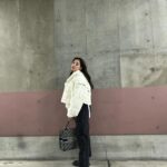 Yuko Araki Instagram - 私服♡ coat : @keikohitotsuyama × @nave_jp knit tops & vest : @todayful_ denim : @dior shoes : @alexandermcqueen bag : @dior #fashion #私服 #pr