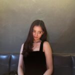 Yuko Araki Instagram - 昨日は"情熱大陸"見ていただいた皆様ありがとうございました‼︎ １年間密着していただいて、少しずつそのとき思ったこと感じていること、お仕事のこと。色んな話をさせていただきました。 自然体でいることがなんだか恥ずかしかったりもしましたが、あんなにもナチュラルな姿でいられたのも密着してくださったスタッフさんの愛だなぁと☺️ １年間本当にたくさんの現場に来て頂いて"今までの私""今の私"を知っていただけるきっかけにもなったかな...? ありがたいことに私自身もインタビューで話していることで自分自身に対する気づきがあったり、今後を見つめ直すきっかけになりました。 放送日が30歳の誕生日を迎えてすぐということもあり、とっても素敵な誕生日プレゼントを頂けたようなそんな気持ちになりました☺️ 改めて、関わってくださったスタッフの皆様。観てくださった視聴者の皆様ありがとうございました🙇🏻‍♀️ これからも応援してくれる大好きな皆様を大切に。 自分を信じて真っ直ぐに。 進んでいきます‼︎ 新木優子 ❤️‍🔥見逃した方はTVerでご覧いただけます dress : @dior bag : @dior shoes : @dior necklace . earring . bracelet : @dior ♡