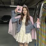 Yura Instagram - 우리 나연이.. 우리 현장.. 모두 모두 보고싶어서 어떡해요 으아앙 ㅜㅠㅠ 너무 너무 행복했습니다❤️ 자주 보러 가꾸예용!!!!!🙈❤️❤️ #이연애는불가항력 최고♡♡♡