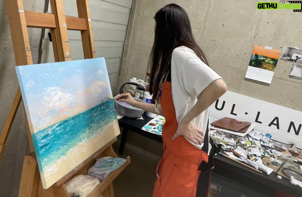 Yura Instagram - 온앤오프 작품 마저 완성!🎨 오늘 10시반 온앤오프 본방사수💙