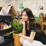 Yura Instagram - 오랜만에 촬영😋