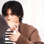 Yuta Jinguji Instagram - The Fashion Postで撮影して頂きました💍💎 私物のカメラでマネージャーさんに撮ってもらったよ📷