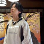 Yuta Jinguji Instagram - GOAT Dance Performance MVのオフショット🐐🐐🐐 このダンス史上最高に踊ってます🫡 一回一回の達成感半端ないし、笑っちゃうくらい楽しい❤️‍🔥 #Number_i_GOAT