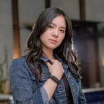 Zee JKT48 Instagram - keren bangeet yaa #MiBand5 dari @xiaomi.indonesia 😍 selain designnya yang keren, #Miband5 ini juga banyak banget fitur-fitur yang kereen.. 👍🏻 aku bisa ngecheck kondisi tubuh aku setiap saat. selain itu, aku juga bisa liat pesan yang masuk ke handphone ✨ MiBand5 ini juga kece bangett jadi keliatan keren kan kalo di pakee 😎 kalo kalian mau keren jugaa, kalian bisa dapatkan MiBand ini di bit.ly/xiaomibukalapak 💕