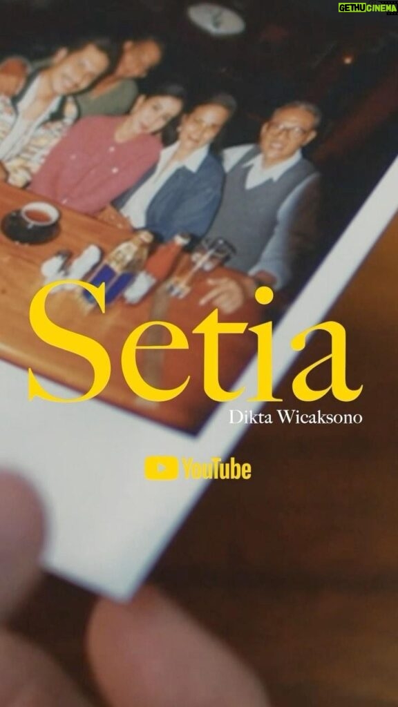 Zee JKT48 Instagram - Ini dia yang ditunggu-tunggu ✨ • Music Video “Setia” - @dikta sudah bisa ditonton di Youtube Channel “Musica Studios” ya! ❤️ Gimana, nih pendapat kalian? 🗯Komen yaaa biar Bang Mus ga penasaran 🤗 #Dikta #Setia