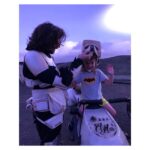 Olivia Wilde Instagram - You may have punched Baby Yoda, but it was worth it for this moment of the world’s greatest set-visit. Dads rule. Happy Fathers Day. ❤️