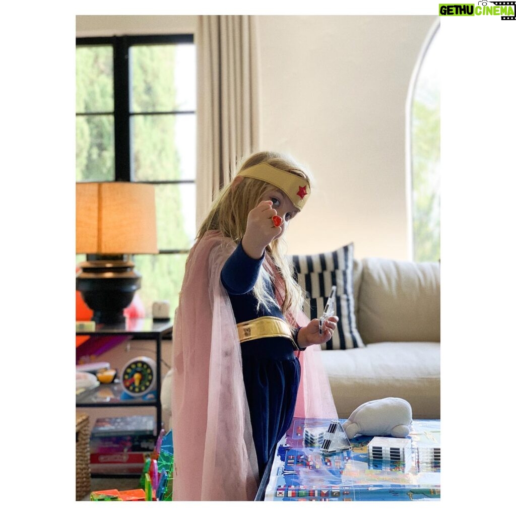 Olivia Wilde Instagram - My super hero times infinity plus a million ❤️ #nationaldaughterday