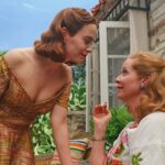 Sarah Paulson Instagram - That's my Mildred. 💚
The brilliant @eyrichlou and Rebecca Guzzi are responsible for these sublime costumes.
#Ratched