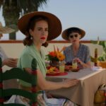 Sarah Paulson Instagram - That's my Mildred. 💚
The brilliant @eyrichlou and Rebecca Guzzi are responsible for these sublime costumes.
#Ratched