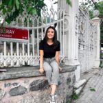 Özge Yağız Instagram -