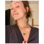Olivia Wilde Instagram - ❤️ @foundrae ❤️ @stannestoday ❤️ @brokenenglishjewelry #AllRise