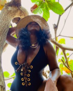 Nia Long Instagram - This is 50‼️Still climbing, still learning. Life is sweeter. Know thy self, take no shit and love deeply. 🥳