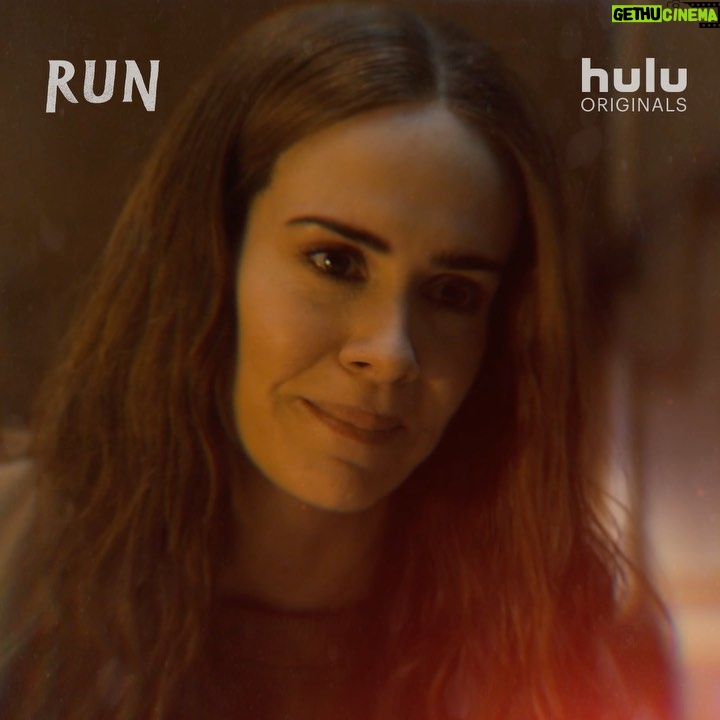 Sarah Paulson Instagram - Smile like you mean it. 😈 @OfficialRunFilm is out on @Hulu in 10 days! #RunFilm