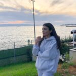 Özge Yağız Instagram - 🧡