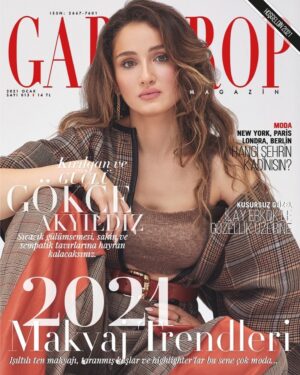 Gökçe Akyıldız Instagram - @gardiropmagazin Ocak sayısı✨ 
Genel Yayın Yönetmeni: @gulay_ozdemir 
Fotoğraflar: @serhathayri
Videografi: @vastistanbul
Moda Direktörü: @caglakucukdereli 
Styling: @irmakozdener
Saç ve Makyaj: @mesut.ozuzun 
Prodüksiyon: @mine.gunduz
Fotoğraf Asistanı: @ugursariduran

@nutekstudio @gardiropmagazin @onemgunalagency