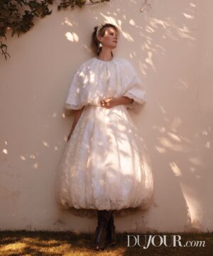 Sarah Paulson Instagram - No eyebrows but make it fashion. 
Thank you to everyone @dujourmedia for a wild day, WAY outside my comfort zone. (Eyebrows courtesy of Linda Tripp) 

Photography: @maxabadian
Words: @natashawolff
Stylist: @karlawelchstylist
Hair: @hairbyadir
Makeup: @adambreuchaud
Creative Director: @alexanderwolf @kristiestreicher