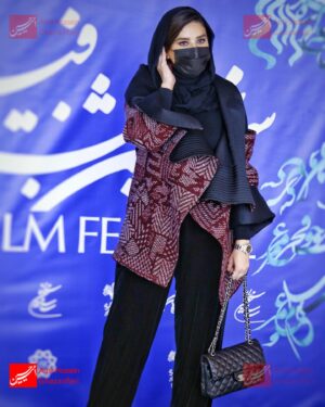 Sahar Dolatshahi Instagram - اکران و نشست خبری فیلم «خط فرضی» در جشنواره فیلم فجر/ برج میلاد  ممنونم از :
@nazaninsafaofficial  Stylist  @nazgol_sadraee  @shimer.beautysalon
