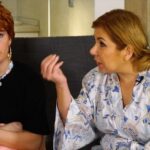 Marina Fedunkiv Instagram - Полное видео на моём канале YouTube по ссылке в шапке профиля.

Я наконец решилась раскрыть подругам @kroshka_duda и @potapuwkina свои семейные тайны и познакомить их со своей дочерью @lovemurmur 
Все бы ничего, но кажется они начали что-то подозревать... Ну и ладно, у нас чужих детей не бывает 

#федункив #маринафедункив #дочь #подруги #камеди #актриса #певица #вайн #прикол #девичник #скетч #прикол #реальныепацаны #матьодиночка #матьидитя #пожилойблоггер #советскаяльвица